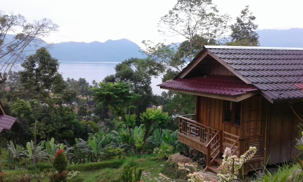 Bagoes View Cottages Maninjau Buitenkant foto